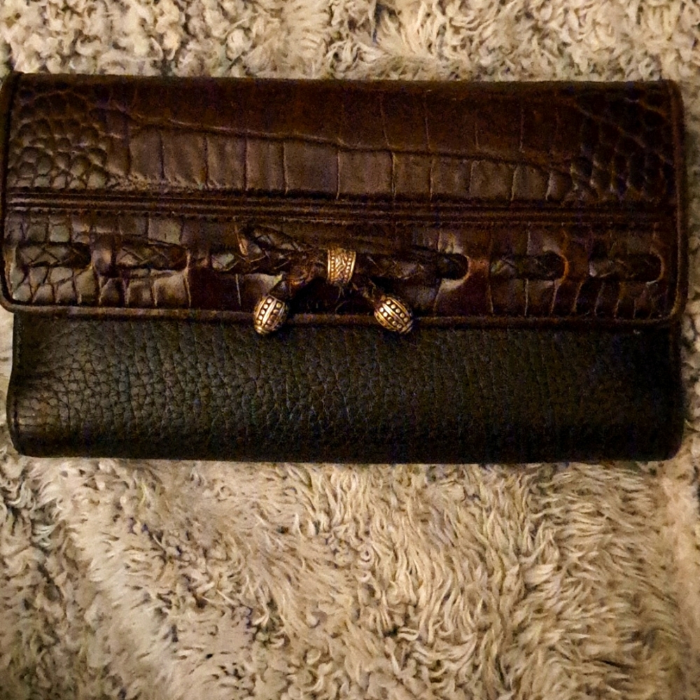 Brighton wallet